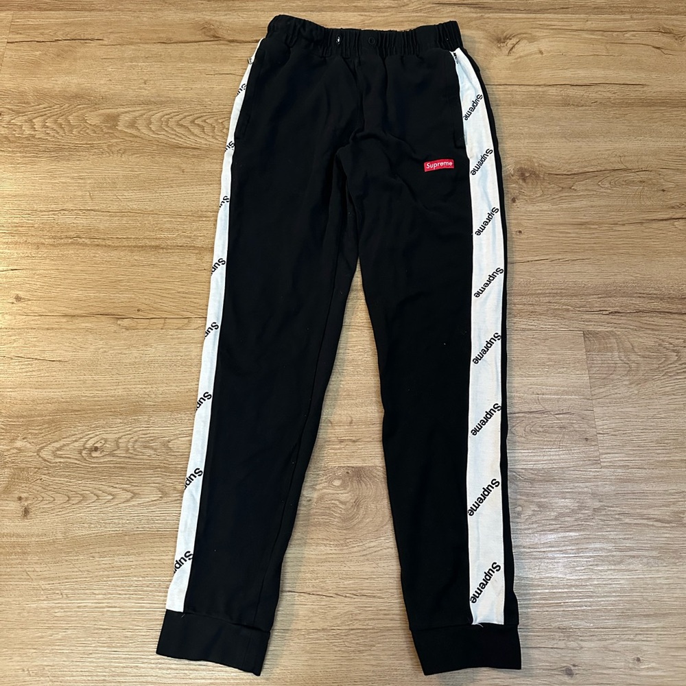 Supreme Kids Black White Logo Track Pants Joggers Size XL